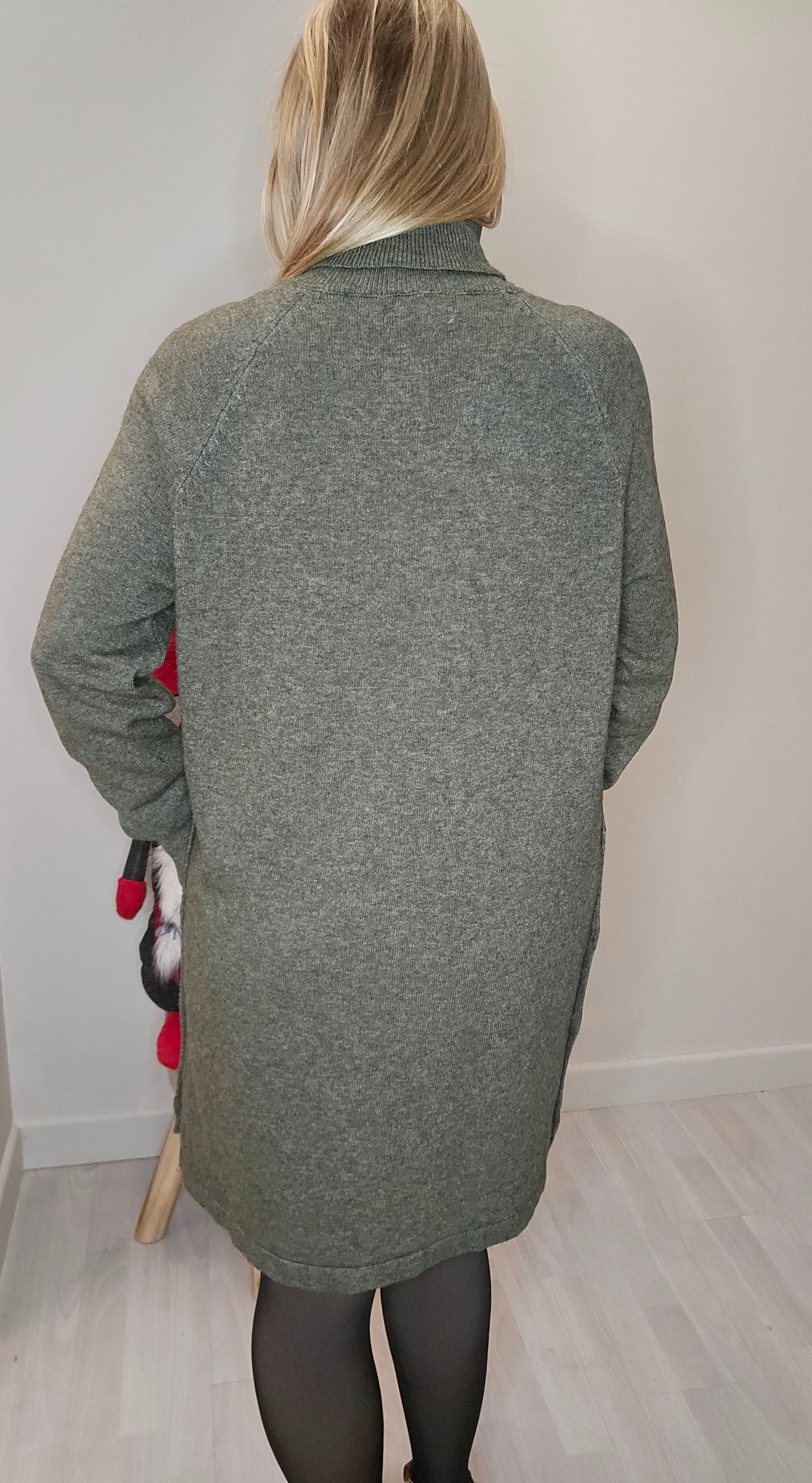 Robe Louis