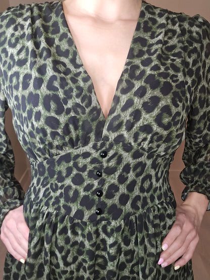Robe Leo